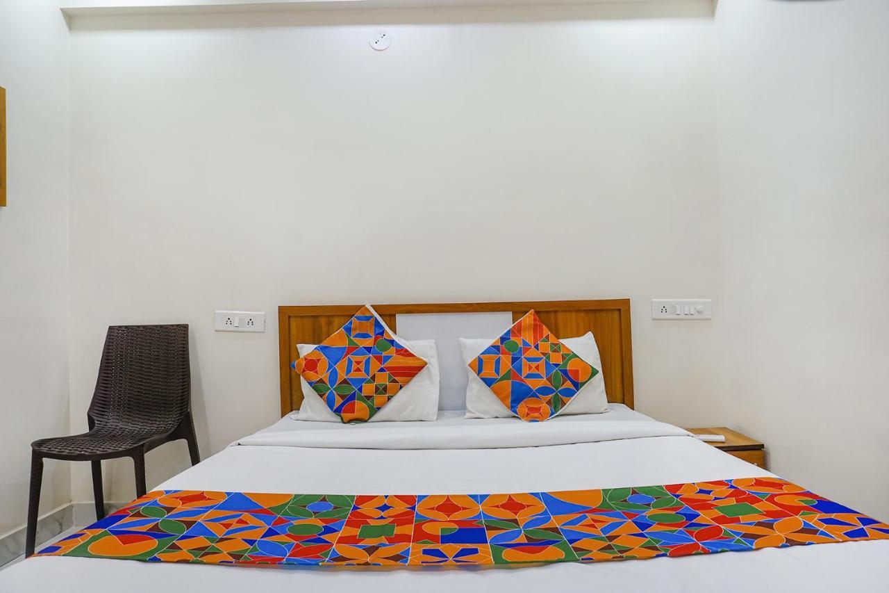 Hotel Fabhotel Ashoka