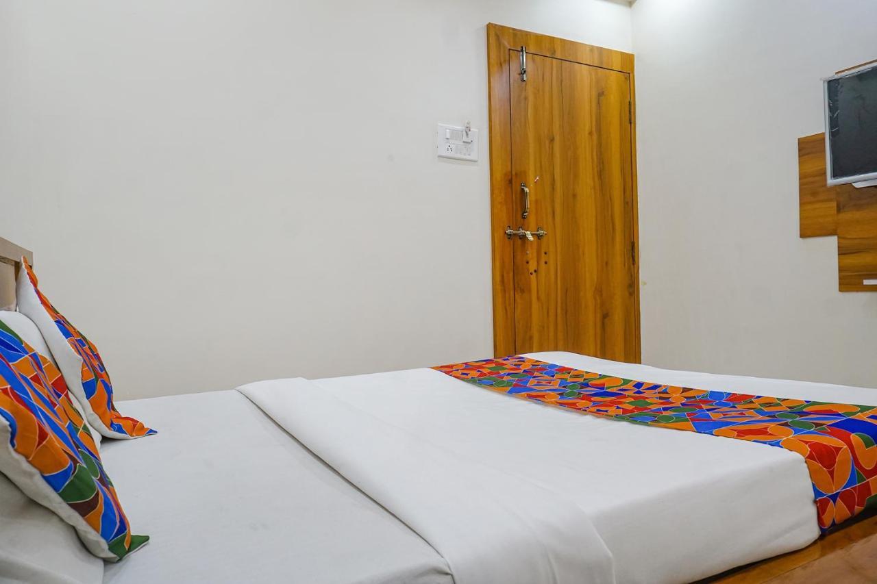 Hotel Fabhotel Ashoka 4*